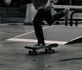 世界杯押注资讯-卡塔尔队核心球员成焦点，赛前争议与期待并存
